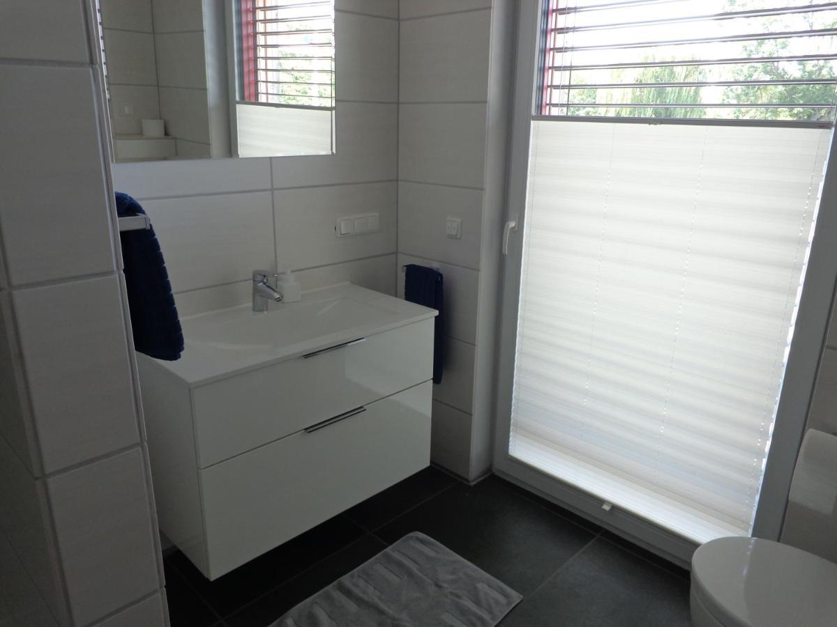 Lagrette Ferienwohnung Am Hainer See Neukieritzsch Luaran gambar